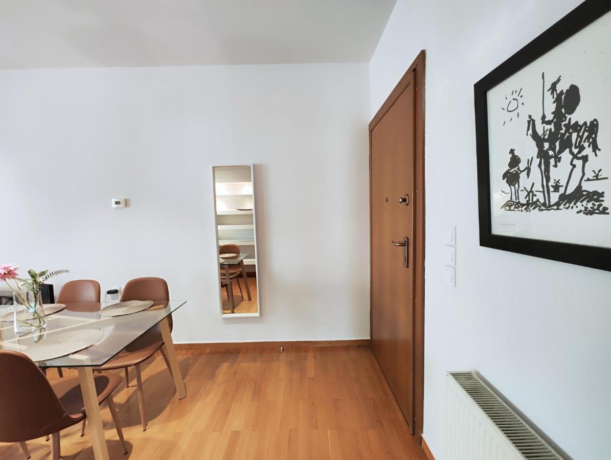 Niovis By Verde Apartments Athens Luaran gambar